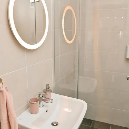 Apartment Hedonist Spa-avenija *