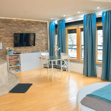 Hedonist Spa-avenija Belgrade